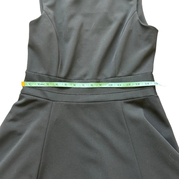 Calvin Klein sleeveless black crepe knit fit flare dress mesh panels size 10 - Picture 9 of 11